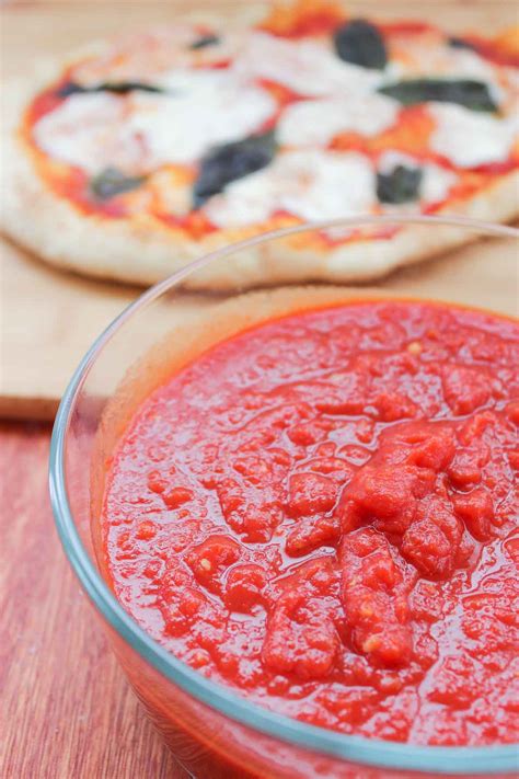 how to make pizza sauxe
